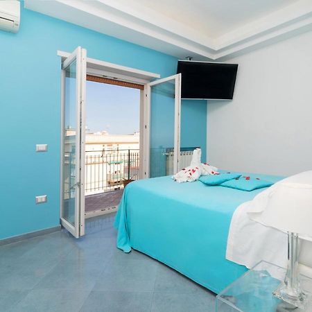 Guest House Emily Suites Sorrento Eksteriør bilde
