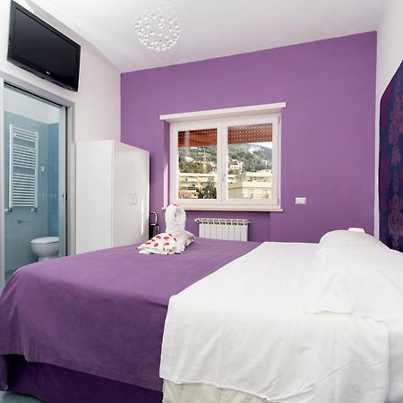 Guest House Emily Suites Sorrento Eksteriør bilde