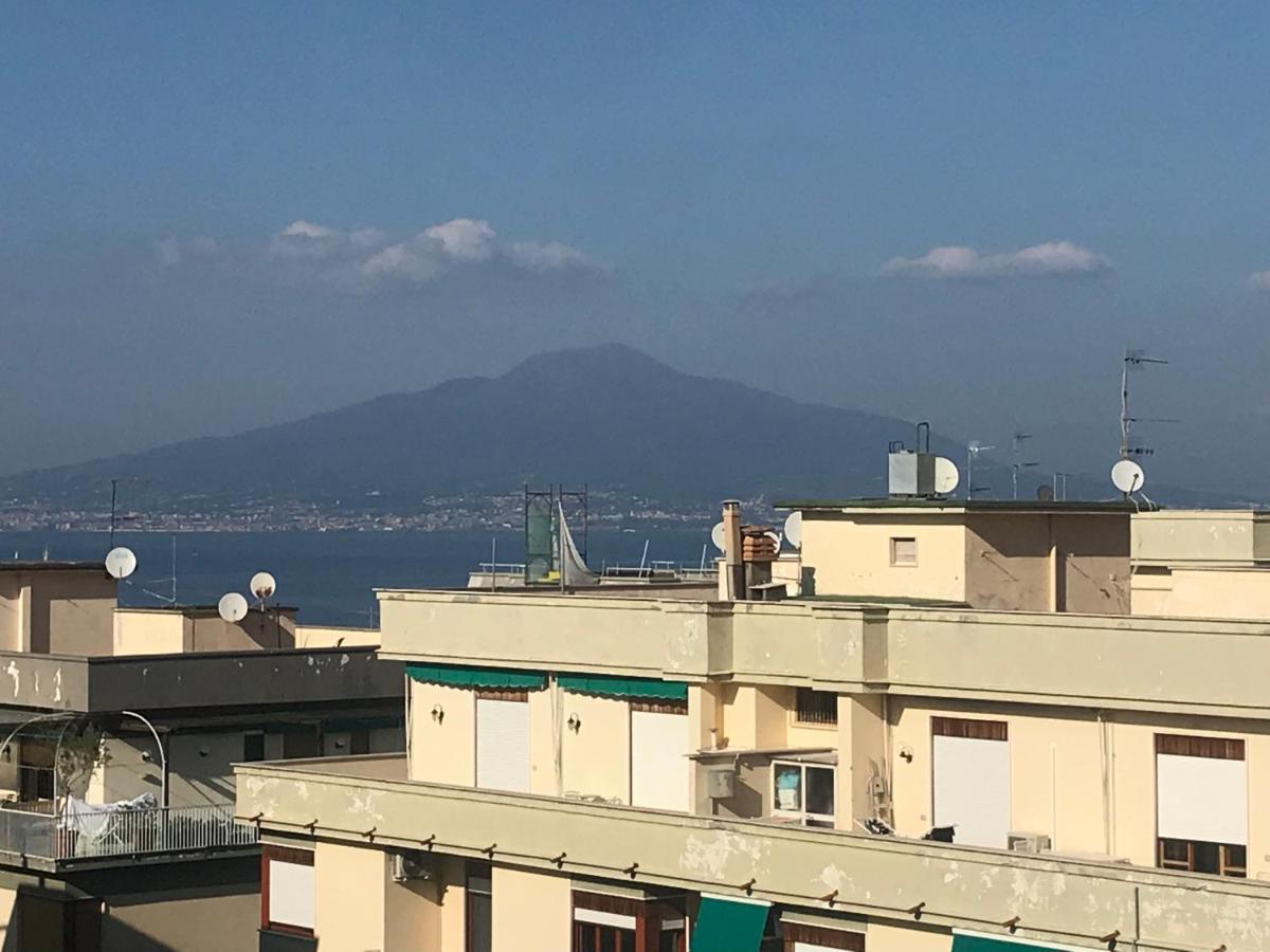 Guest House Emily Suites Sorrento Eksteriør bilde