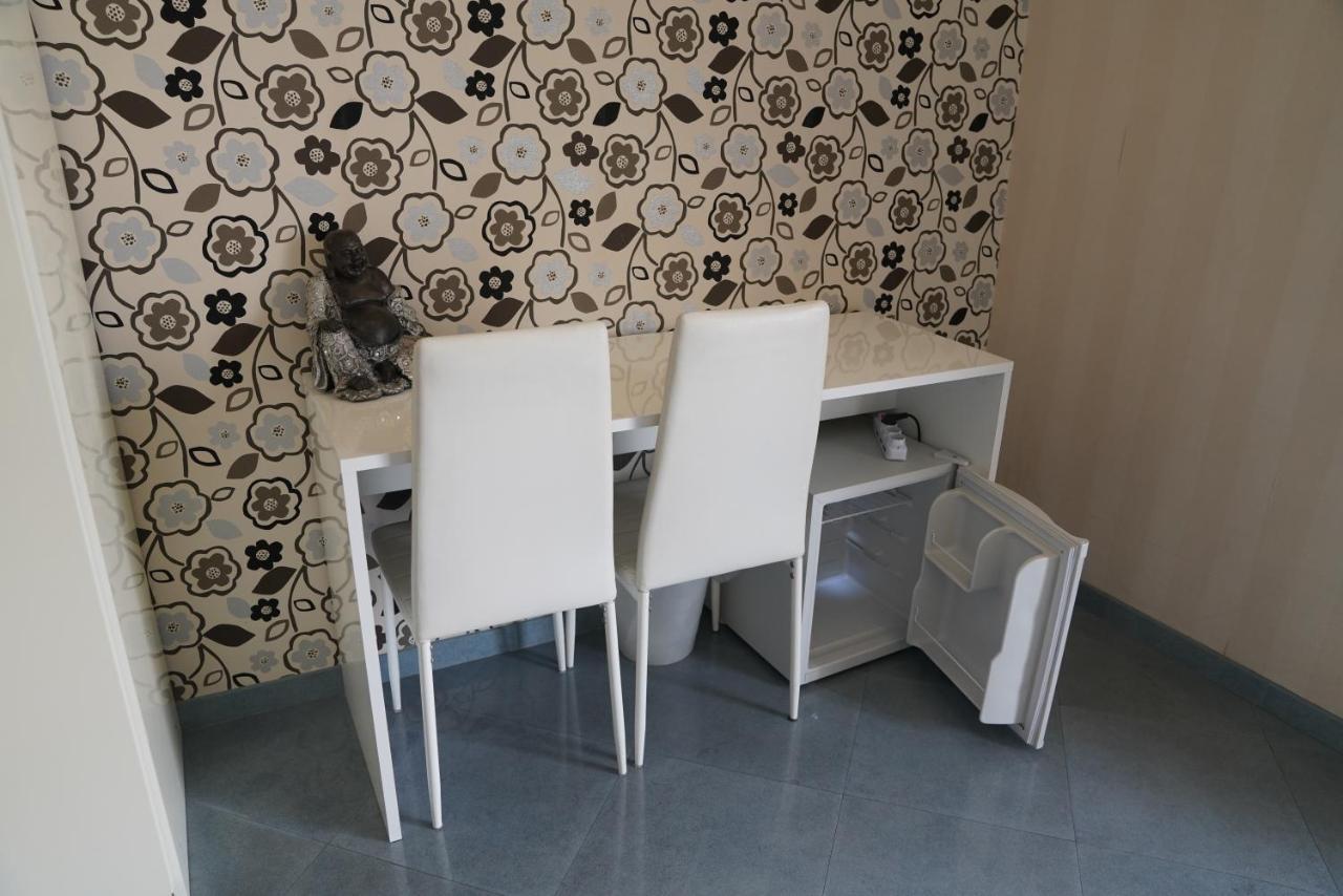 Guest House Emily Suites Sorrento Eksteriør bilde