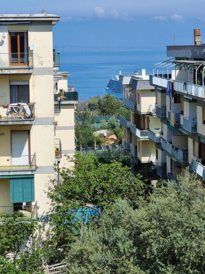 Guest House Emily Suites Sorrento Eksteriør bilde