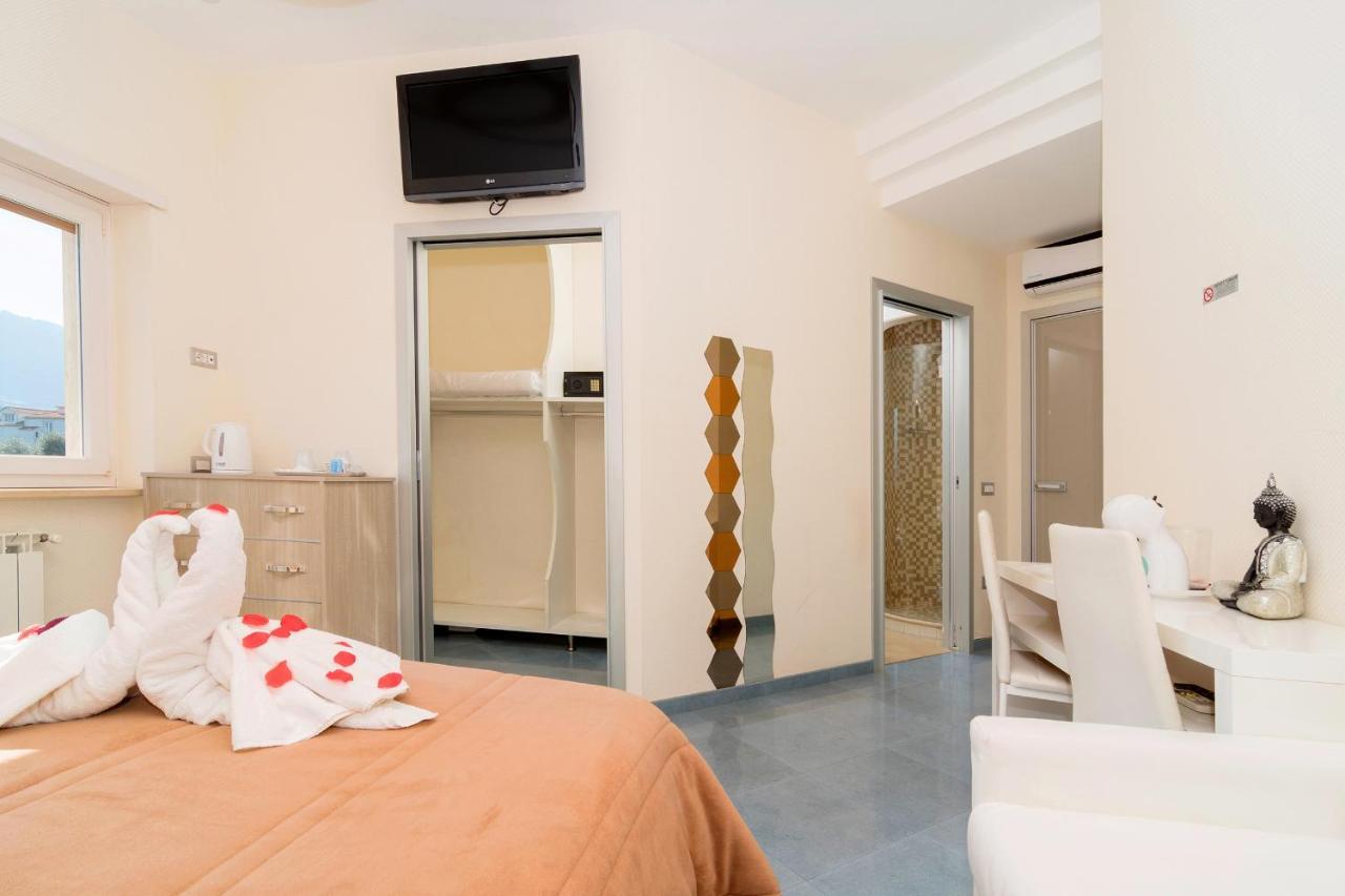 Guest House Emily Suites Sorrento Eksteriør bilde