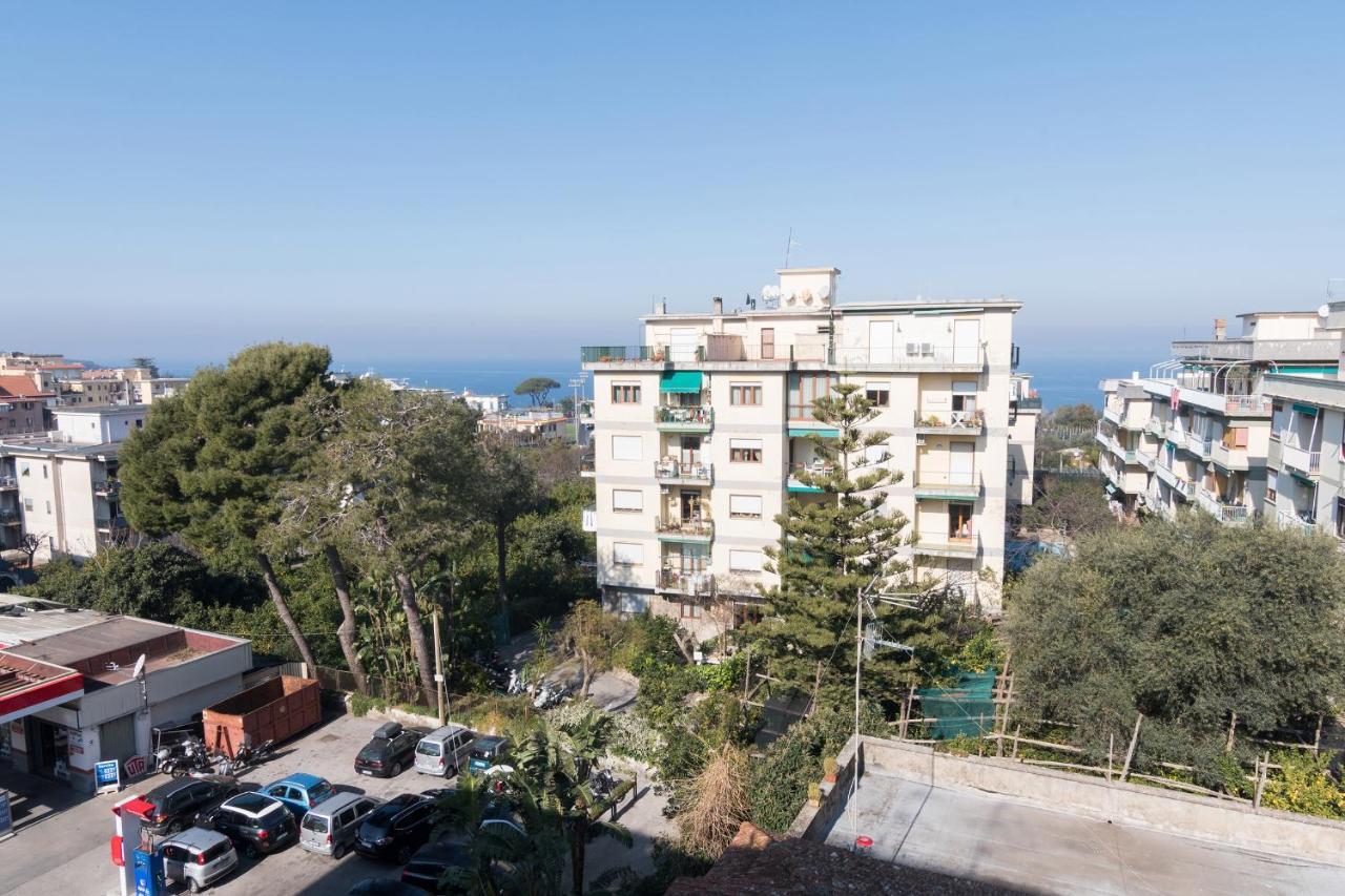 Guest House Emily Suites Sorrento Eksteriør bilde
