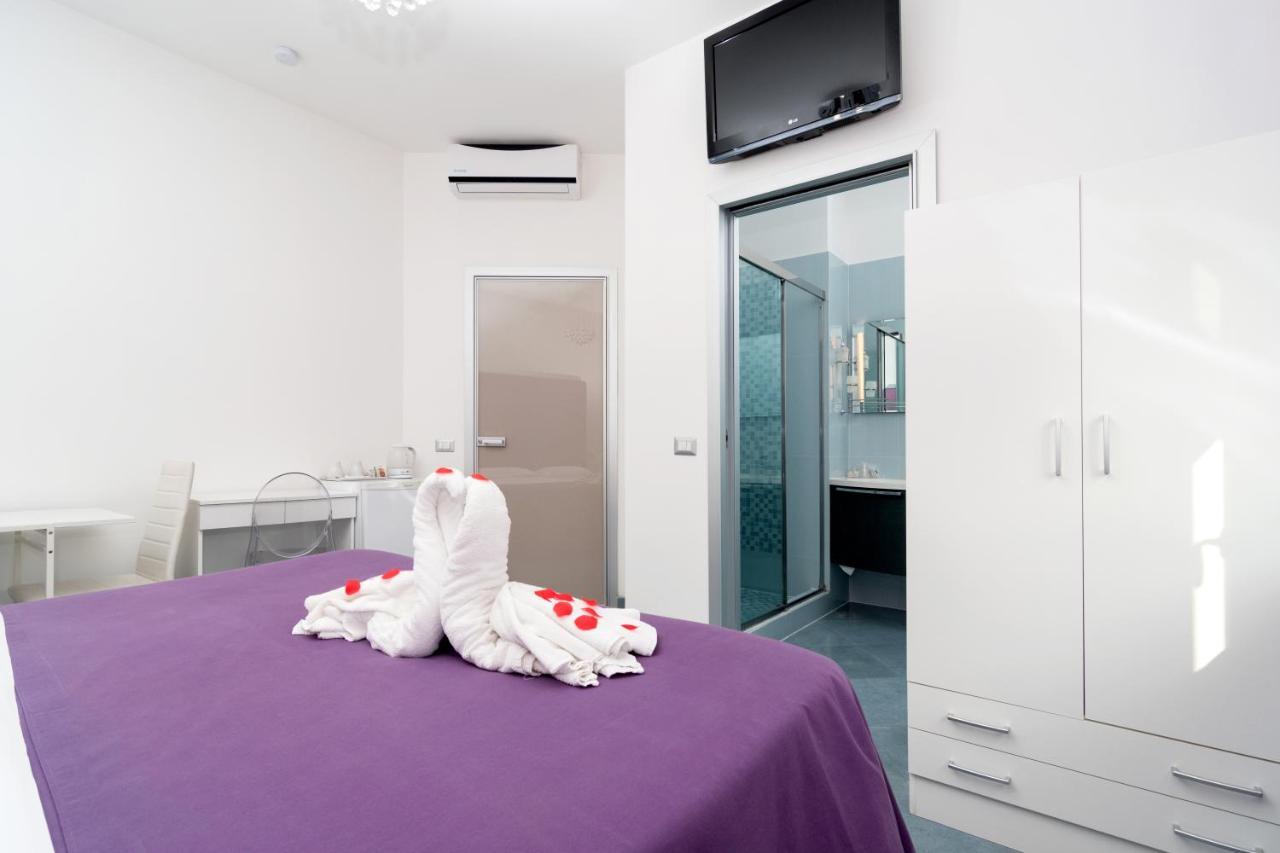 Guest House Emily Suites Sorrento Eksteriør bilde