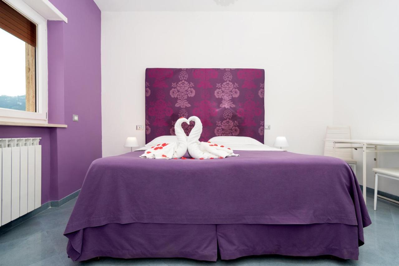Guest House Emily Suites Sorrento Eksteriør bilde