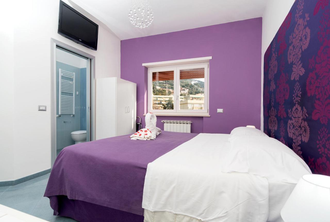 Guest House Emily Suites Sorrento Eksteriør bilde